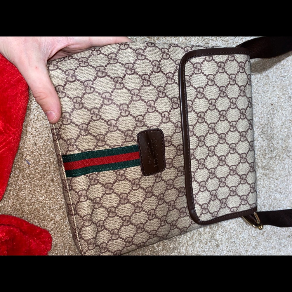 Gucci Messenger Bag with Wallet